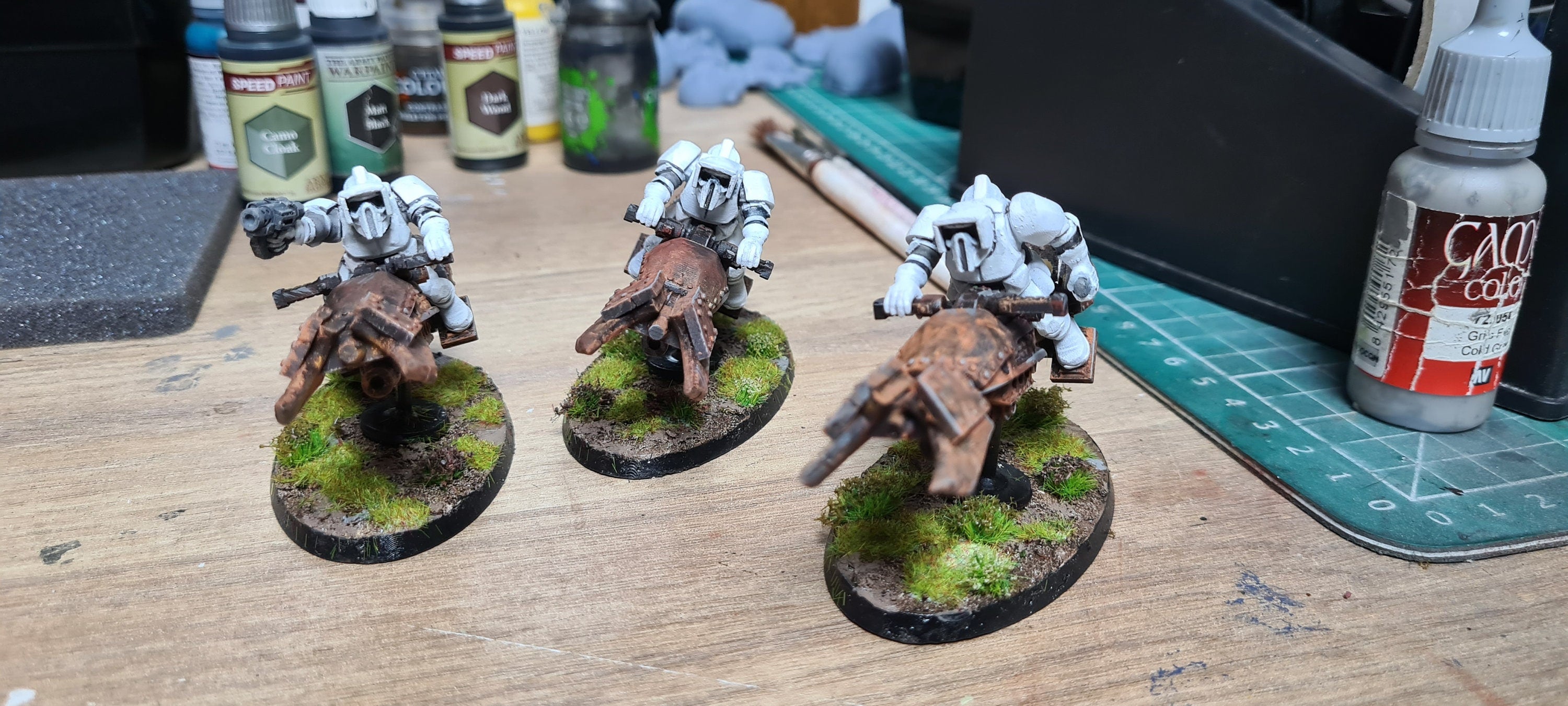 Speeda Skout Biker: Tabletop Gaming Miniature (Resin 3D Print)